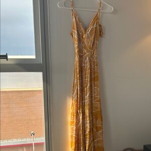Elegant Yellow Floral Maxi Dress
